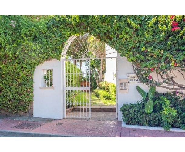 Adosado - Venta - Marbella - Puerto Banús