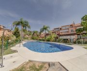 Alquiler a largo plazo - Adosado - Marbella - Milla de Oro