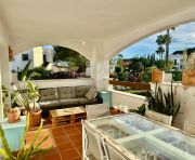 Alquiler a largo plazo - Apartamento - Marbella - Nueva Andalucia, Aloha