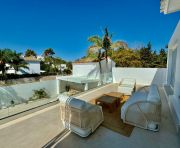 Alquiler a largo plazo - Chalet - Marbella - Milla de Oro