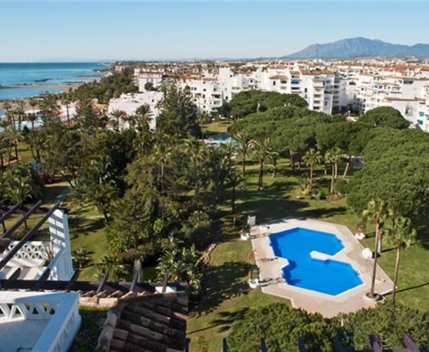 Apartamento - Alquiler a largo plazo - Marbella - Puerto Banús