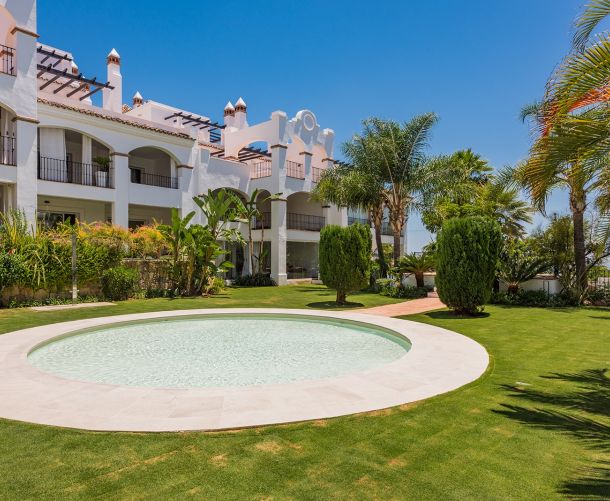 Apartamento - Alquiler a largo plazo - Marbella - Sierra Blanca