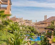 Försäljning - Lägenhet - Marbella - Nueva Andalucia, Aloha