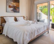 Försäljning - Lägenhet - Marbella - Nueva Andalucia, Aloha