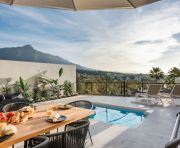 Försäljning - Lägenhet - Marbella - Nueva Andalucia, La Cerquilla