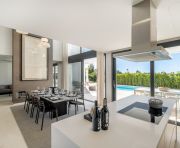 Försäljning - Villa - Estepona - El Paraíso