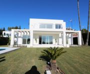 Försäljning - Villa - Estepona - El Paraíso