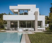 Försäljning - Villa - Estepona - El Paraíso