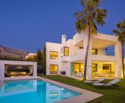 Försäljning - Villa - Marbella - Golden Mile