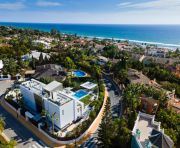 Försäljning - Villa - Marbella - Los Monteros