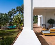 Försäljning - Villa - Marbella - Los Monteros