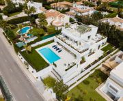 Försäljning - Villa - Marbella - Nueva Andalucia, Aloha