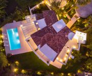 Försäljning - Villa - Marbella - Nueva Andalucia, Las Brisas