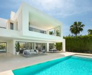 Försäljning - Villa - Marbella - Nueva Andalucia, Las Brisas
