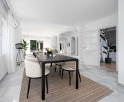 Försäljning - Villa - Marbella - Nueva Andalucía