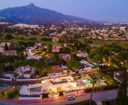 Försäljning - Villa - Marbella - Nueva Andalucía