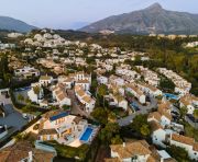 Försäljning - Villa - Marbella - Nueva Andalucía