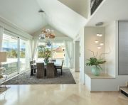 Försäljning - Villa - Marbella - Nueva Andalucía