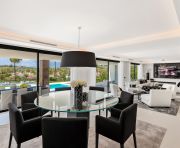 Försäljning - Villa - Marbella - Nueva Andalucía