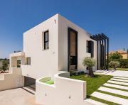 Försäljning - Villa - Marbella - Nueva Andalucía