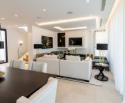 Försäljning - Villa - Marbella - Nueva Andalucía