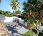 Försäljning - Villa - Marbella - Nueva Andalucía