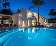 Försäljning - Villa - Marbella - Nueva Andalucía
