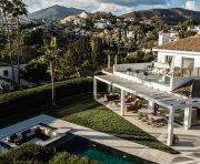 Försäljning - Villa - Marbella - Nueva Andalucía