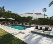 Försäljning - Villa - Marbella - Nueva Andalucía
