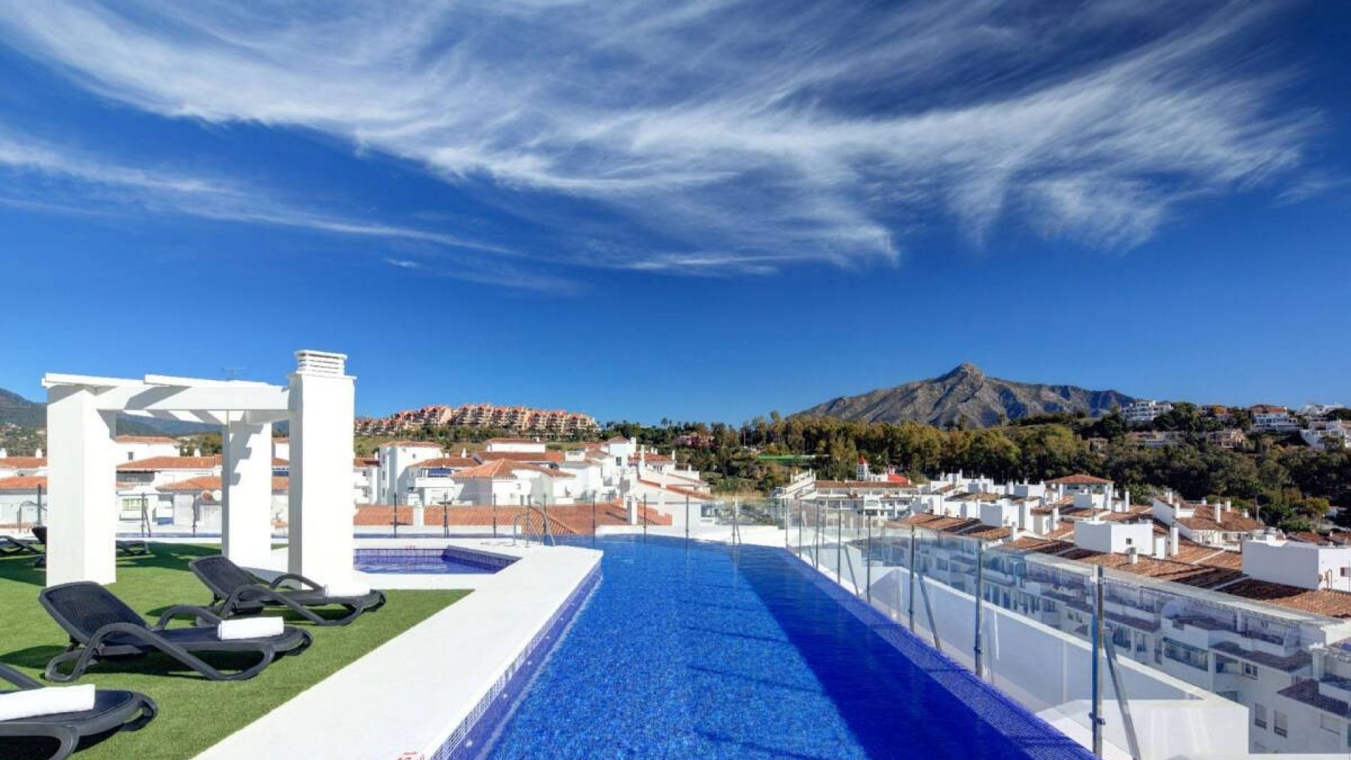 Long Term Rentals - Apartment - Marbella - Nueva Andalucía