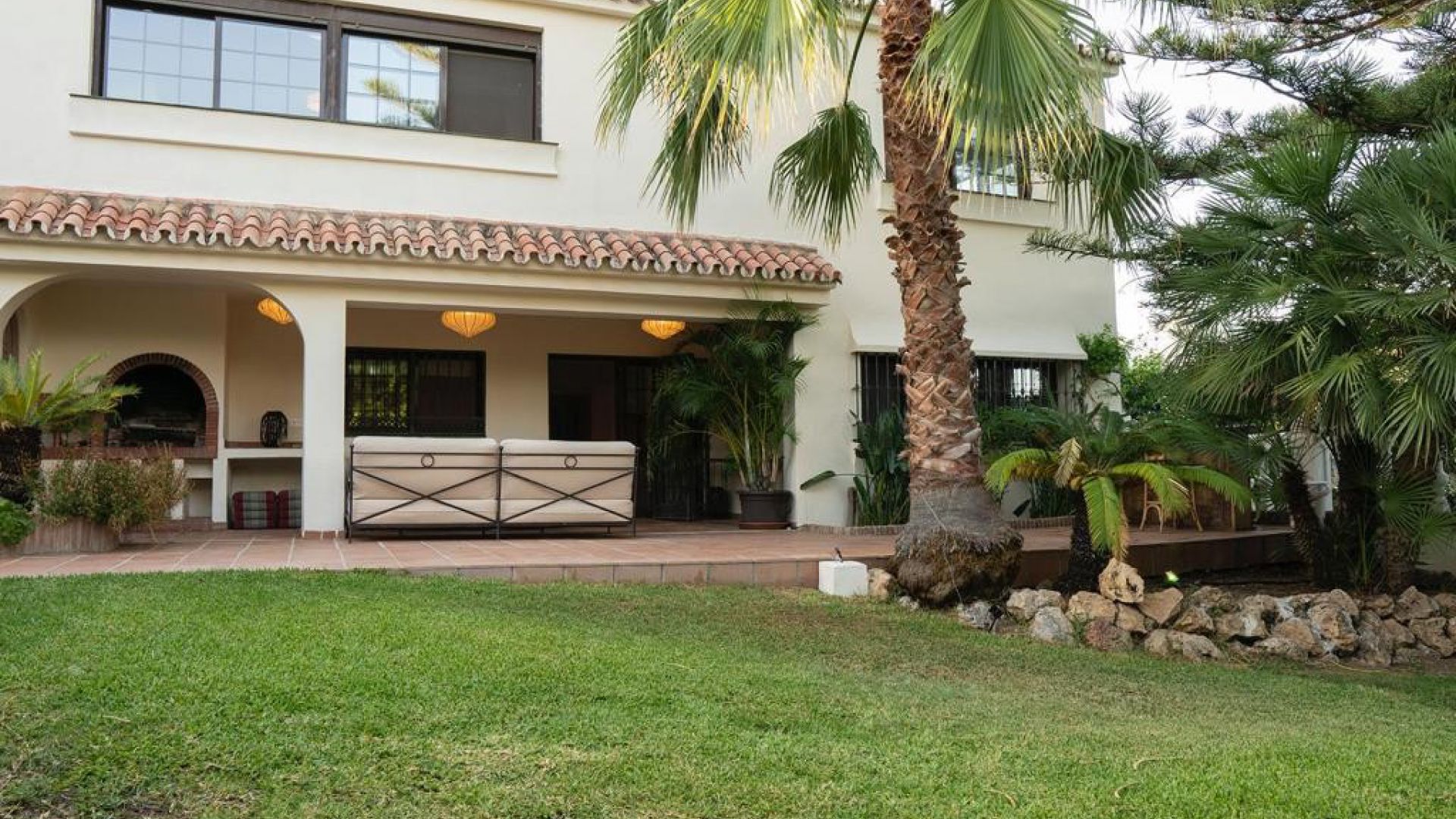 Long Term Rentals - Villa - Marbella - Nueva Andalucía