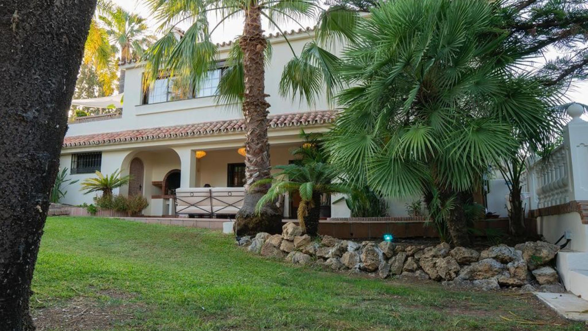 Long Term Rentals - Villa - Marbella - Nueva Andalucía