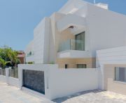 Новостройка - Таунхаус - Marbella - Nueva Alcantara