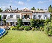 Nueva construcción  - Chalet - Estepona - El Paraíso