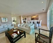 Продажи - Дуплекс-пентхаус - Marbella - Nueva Andalucia, Las Brisas