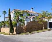 Продажи - Вилла - Estepona - Los Flamingos
