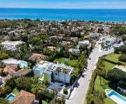 Продажи - Вилла - Marbella - East Marbella