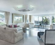 Продажи - Вилла - Marbella - Elviria