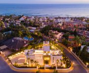 Продажи - Вилла - Marbella - Los Monteros