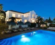 Продажи - Вилла - Marbella - Los Monteros