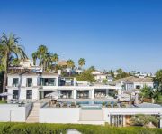 Продажи - Вилла - Marbella - Los Naranjos de Marbella