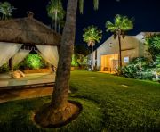 Продажи - Вилла - Marbella - Los Naranjos de Marbella