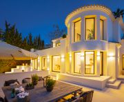 Продажи - Вилла - Marbella - Nueva Andalucia, Las Brisas