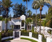 Продажи - Вилла - Marbella - Nueva Andalucia, Las Brisas