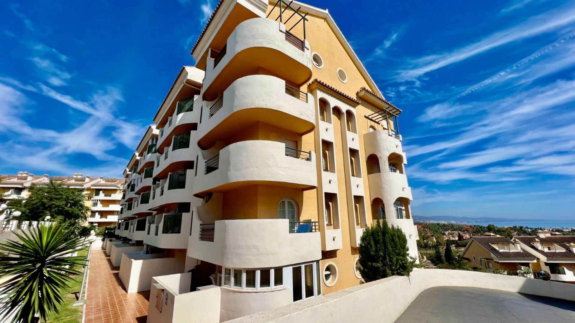 Sales - Apartment - Marbella - Nueva Andalucía
