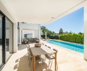 Sales - Villa - Estepona - El Paraíso