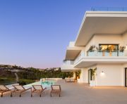 Sales - Villa - Estepona - Selwo