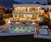 Sales - Villa - Marbella - Nueva Andalucia, Aloha
