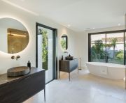 Sales - Villa - Marbella - Nueva Andalucia, Las Brisas