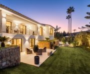 Sales - Villa - Marbella - Nueva Andalucia, Las Brisas